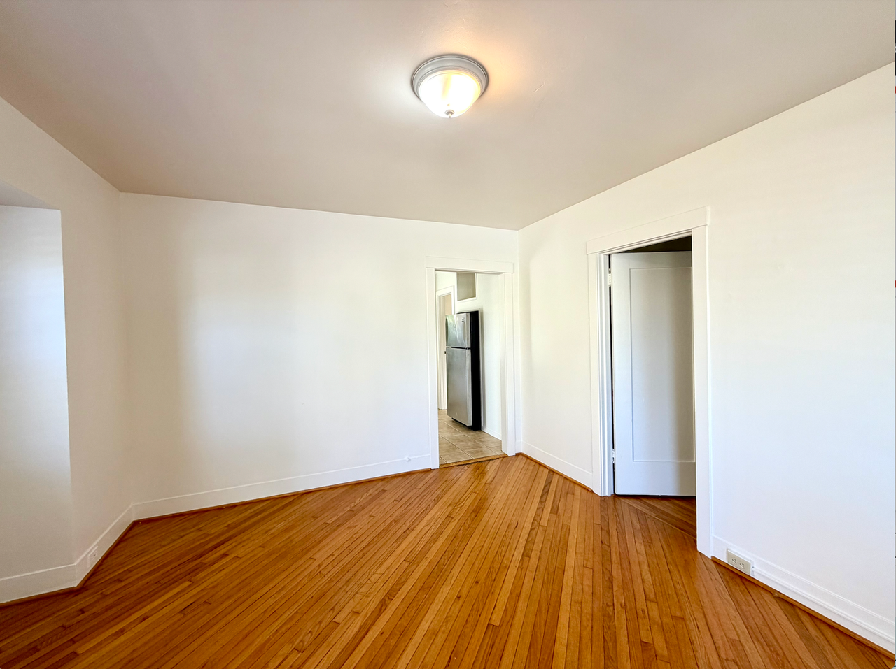 1325 Laguna St - Photo 4 of 13
