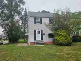 featured image of 18701 Maple Heights Blvd
