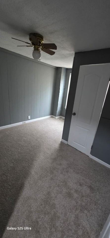 2220 Eagle St - Photo 5 of 15