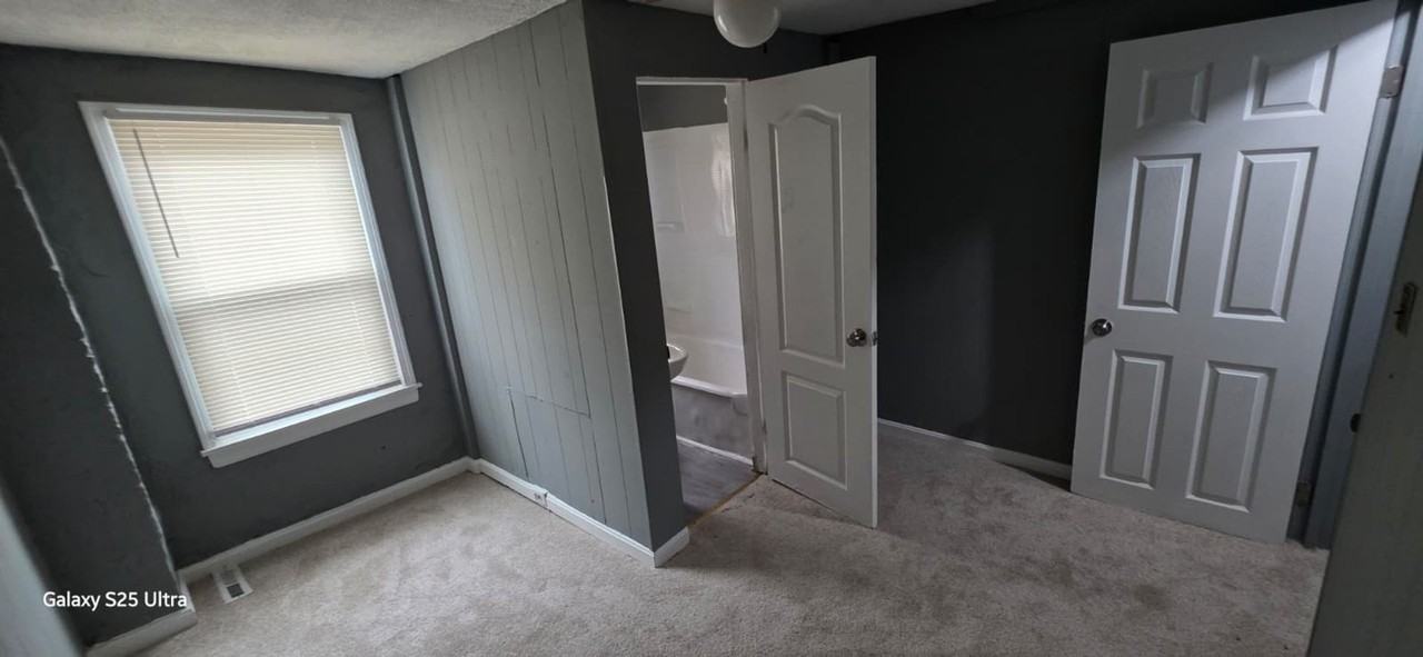 2220 Eagle St - Photo 6 of 15