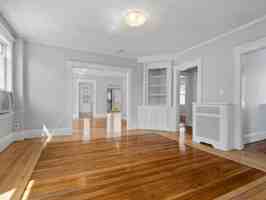featured image of 14 Windsor Rd