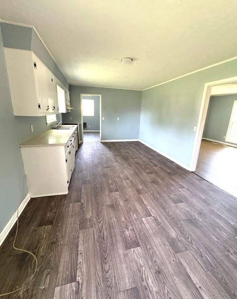 2848 Edmonton Rd - Photo 5 of 9