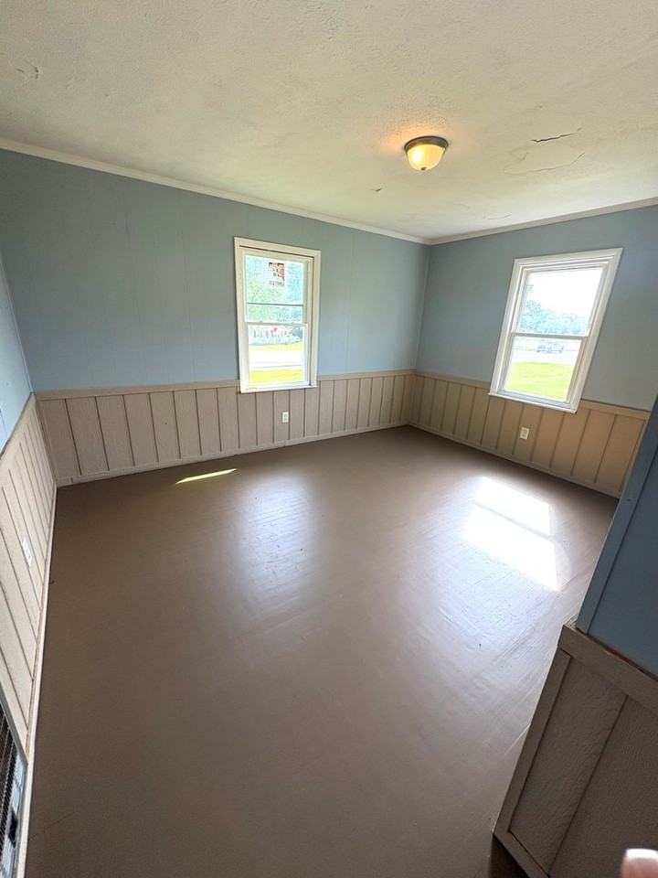 2848 Edmonton Rd - Photo 6 of 9