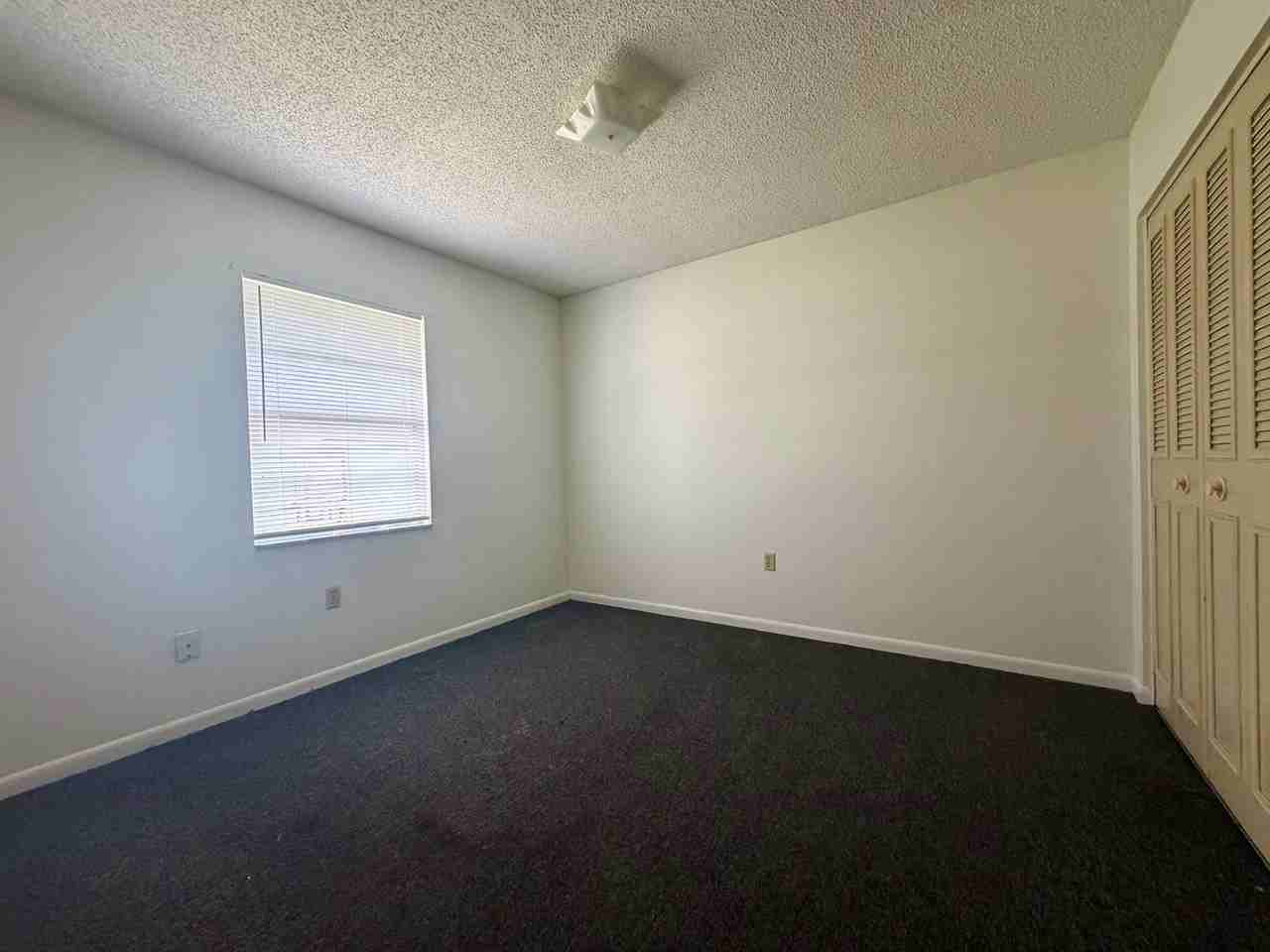 275 25th St Sw #A - Photo 7 of 10