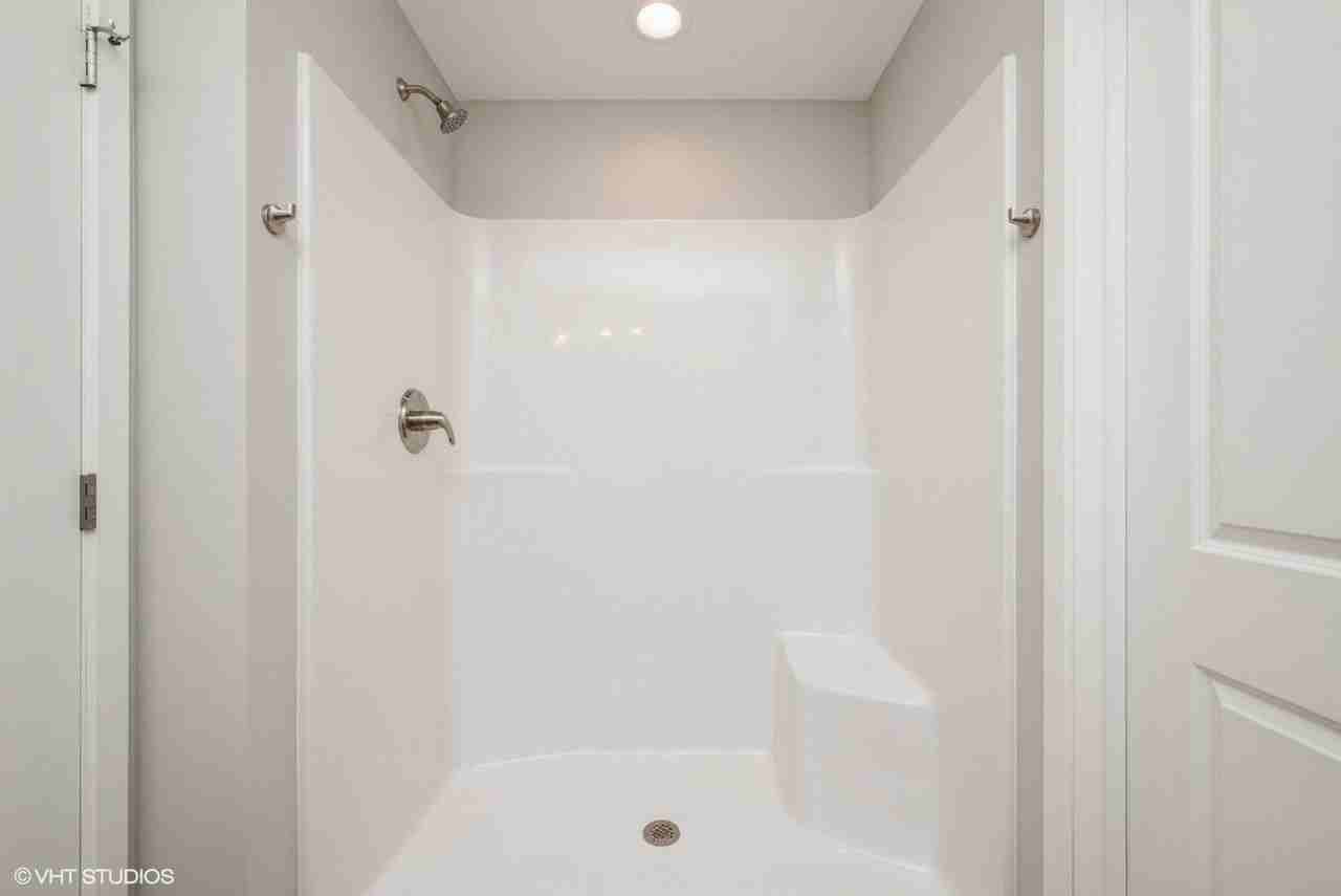 Rookwood Commons 2815 - Photo 6 of 27