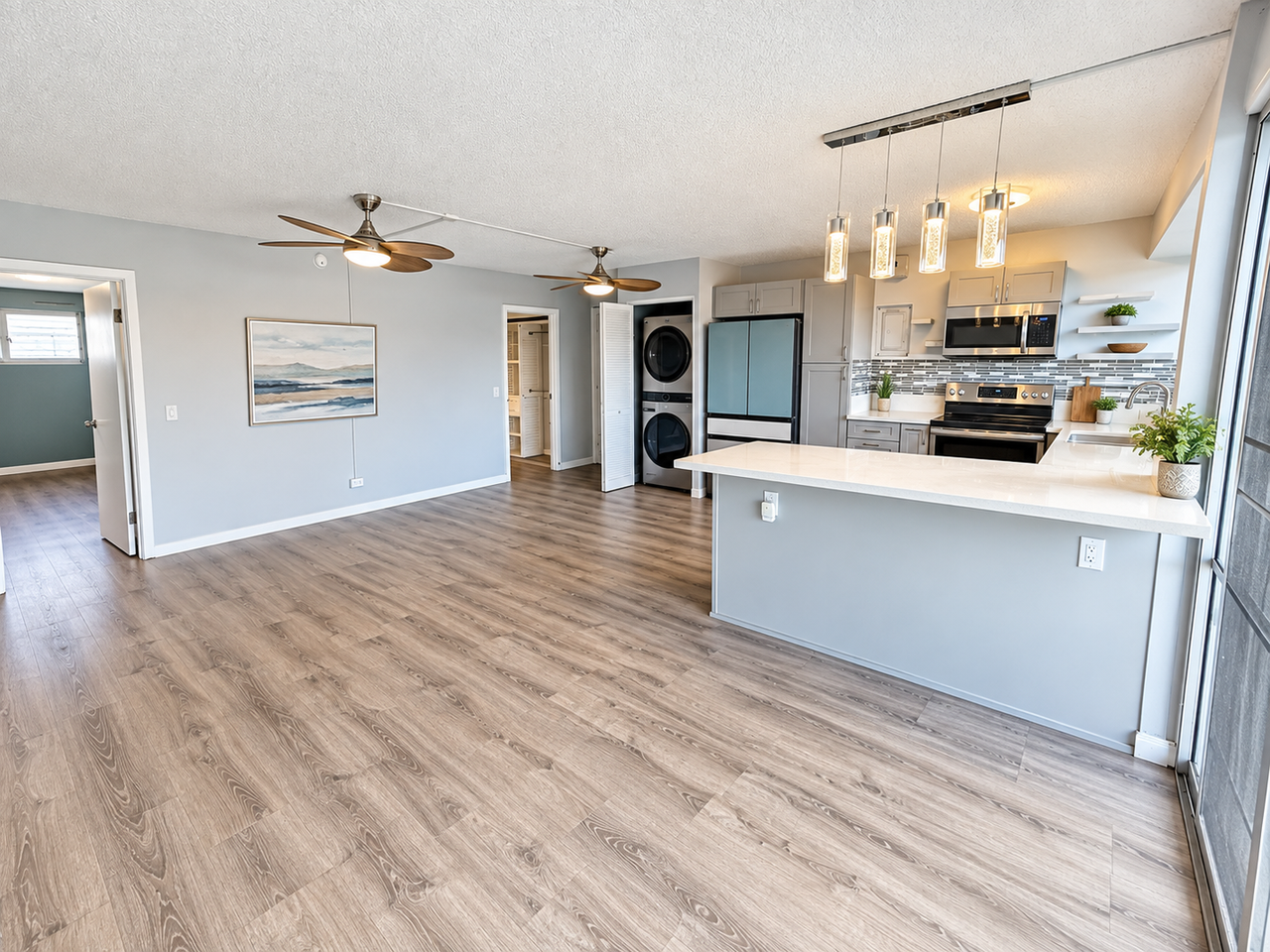 439 Keoniana St #503 - Photo 5 of 14
