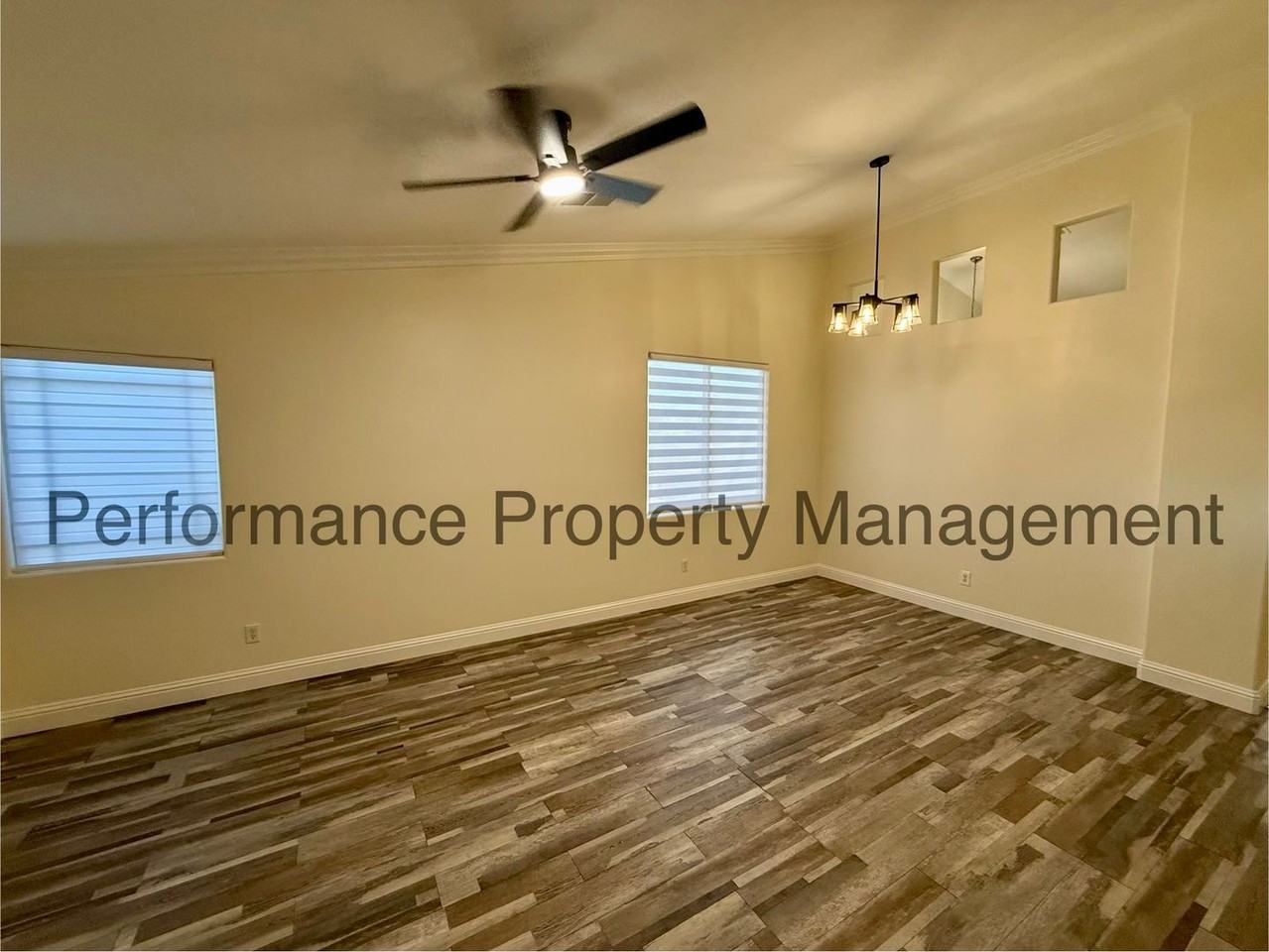 10720 Anacostia Way - Photo 3 of 23