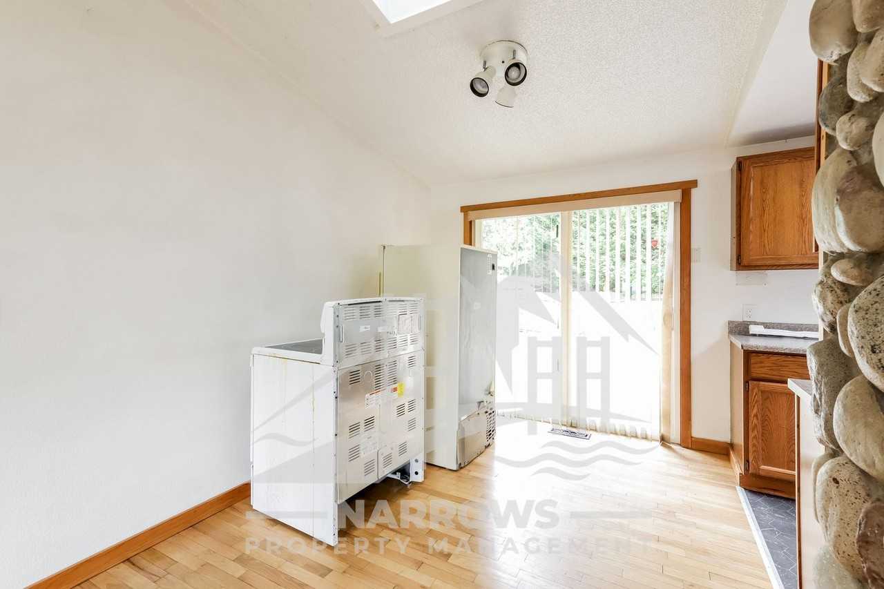 28821 18th Ave S - Photo 4 of 20