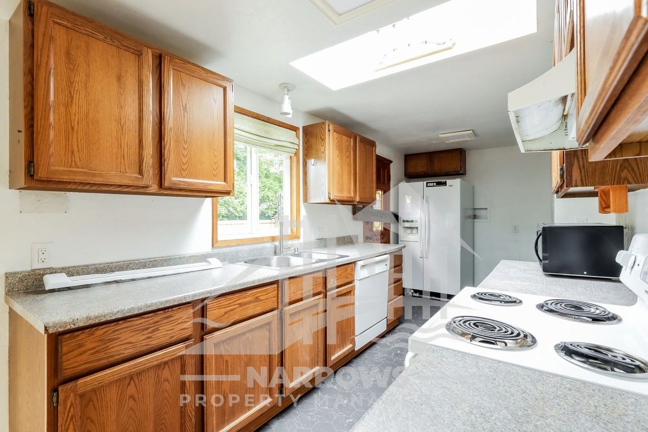 28821 18th Ave S - Photo 6 of 20