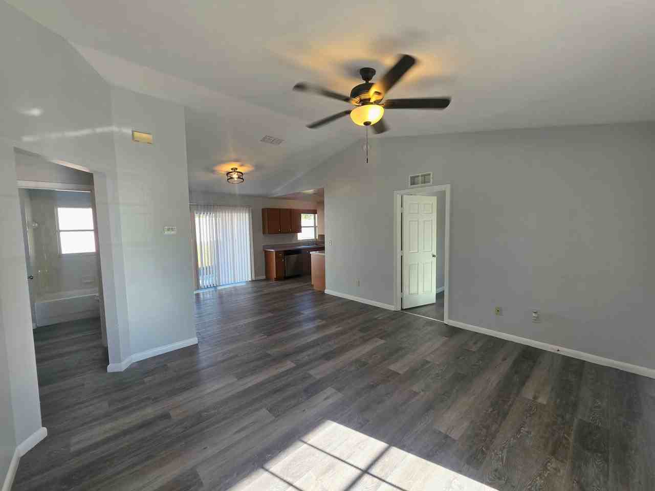 7 Dogwood Ct - Photo 6 of 25