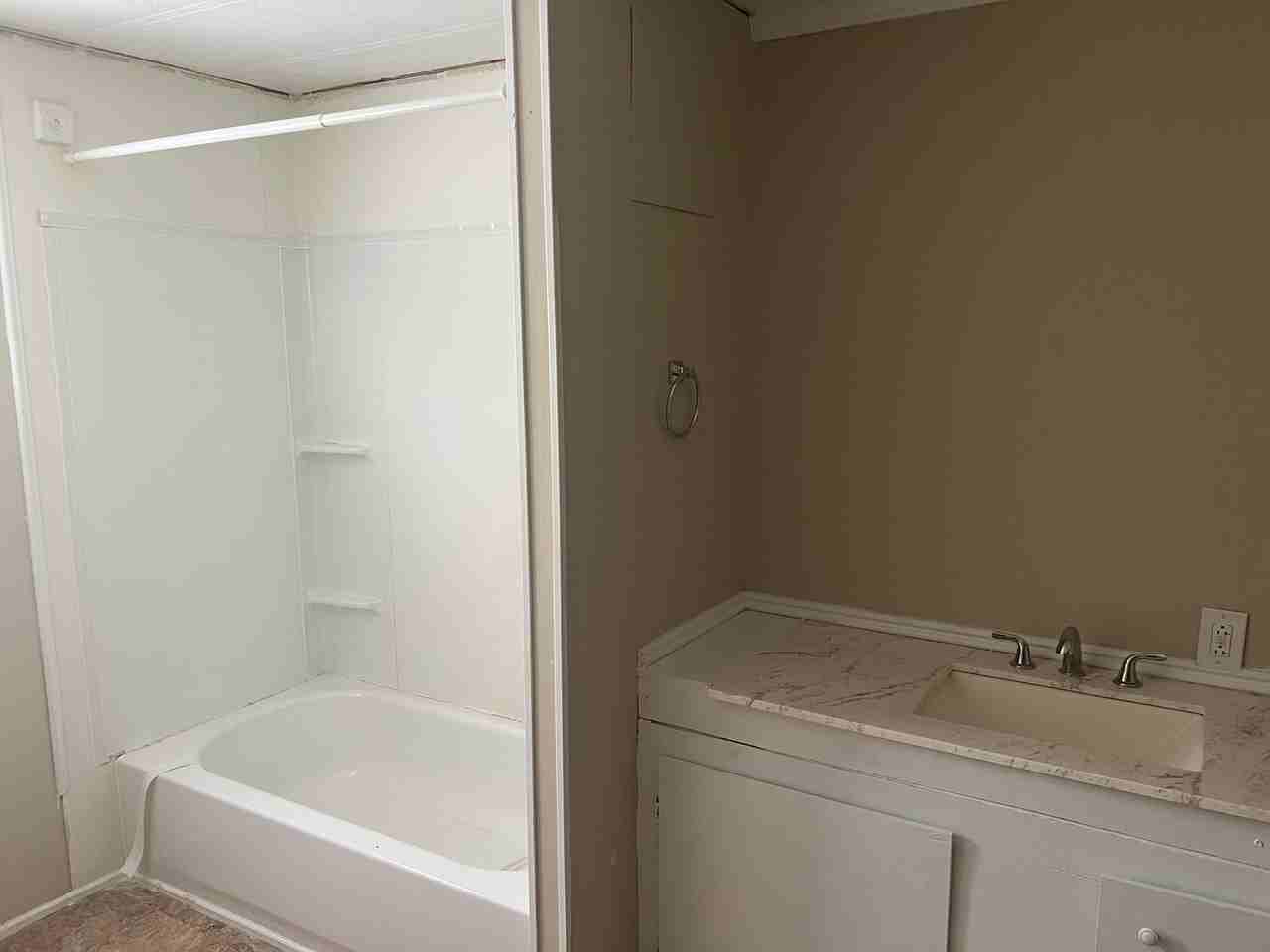 401 401 Griffin Road - Photo 7 of 15