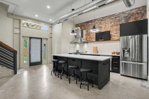 featured image of 1105 Logan St