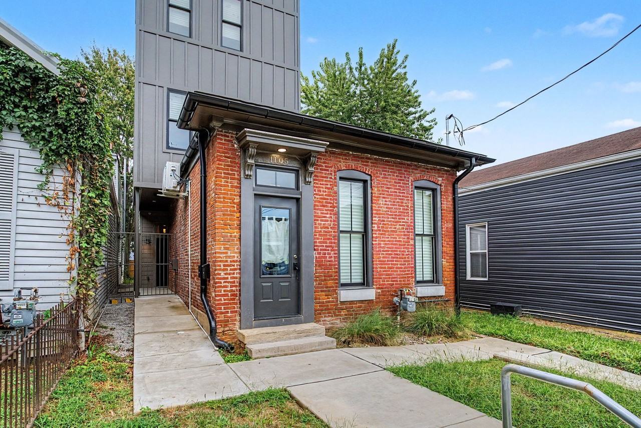 1105 Logan St - Photo 2 of 28