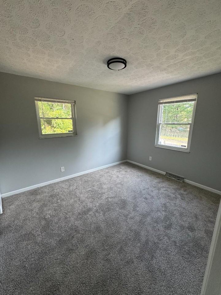 6223 Branch Hill Guinea Pike - Photo 6 of 6