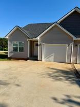 301 Edgefield St - Photo 1 of 1