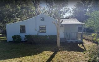 featured image of 412 N Polk St