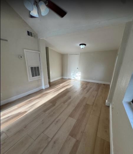 412 N Polk St - Photo 4 of 20