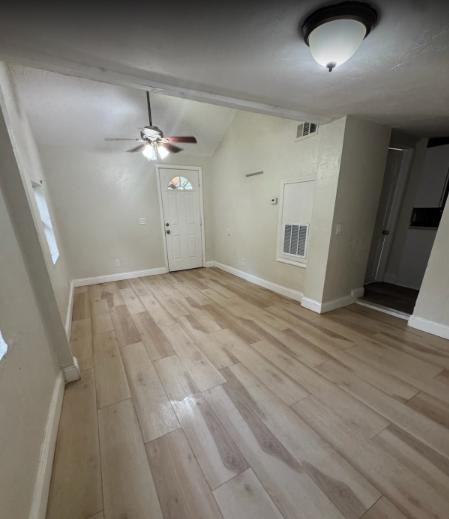 412 N Polk St - Photo 7 of 20