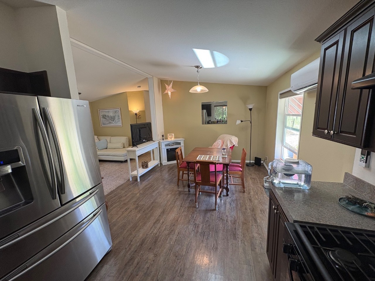 1260 E Weaver Creek Rd - Photo 4 of 11