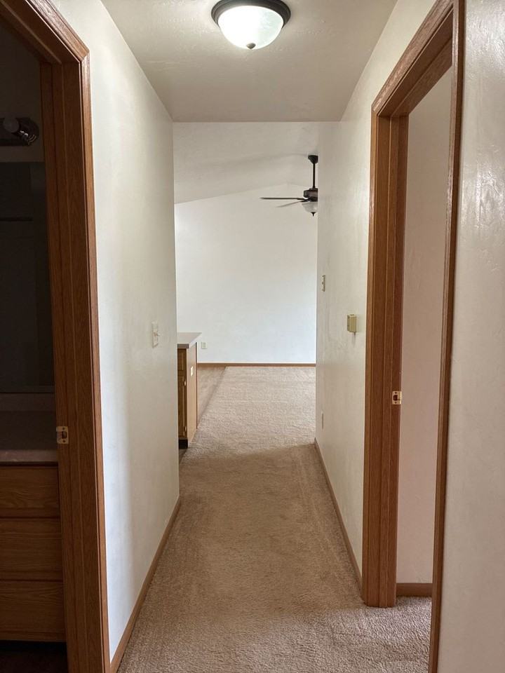 Meet your new home at Stone Ridge Estates in Neenah! - Photo 4 of 10
