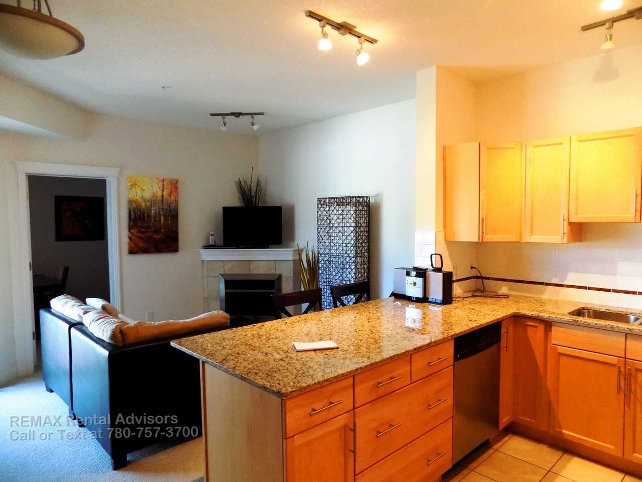 10333 112 St Nw - Photo 3 of 12