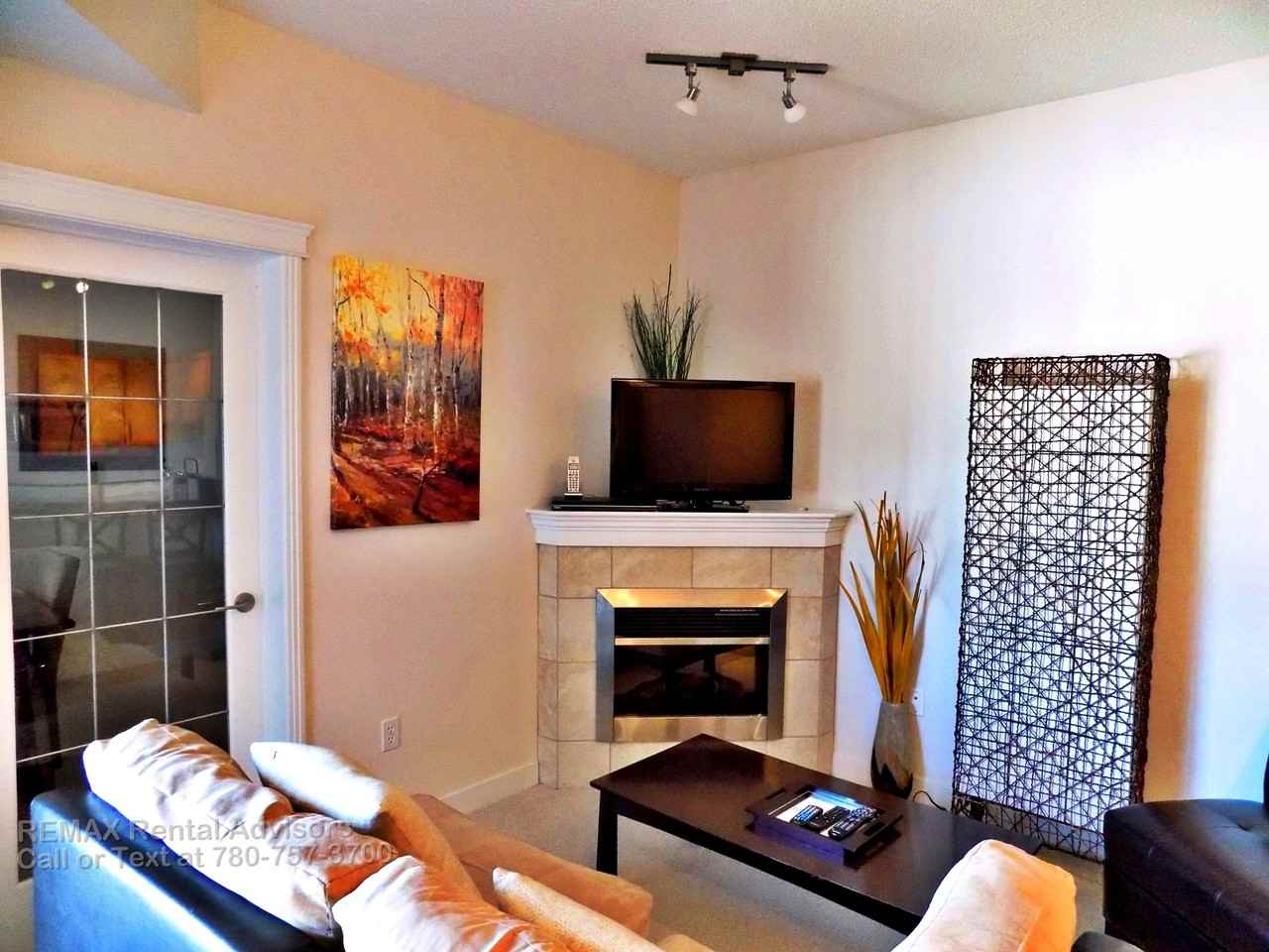 10333 112 St Nw - Photo 5 of 12