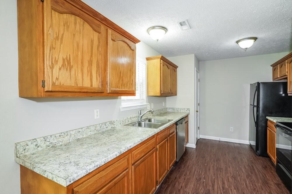 3525 Mount View Ridge Dr - Photo 7 of 17