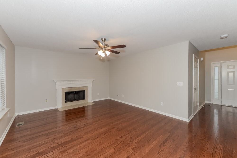 3141 Barksdale Harbor Dr - Photo 3 of 16