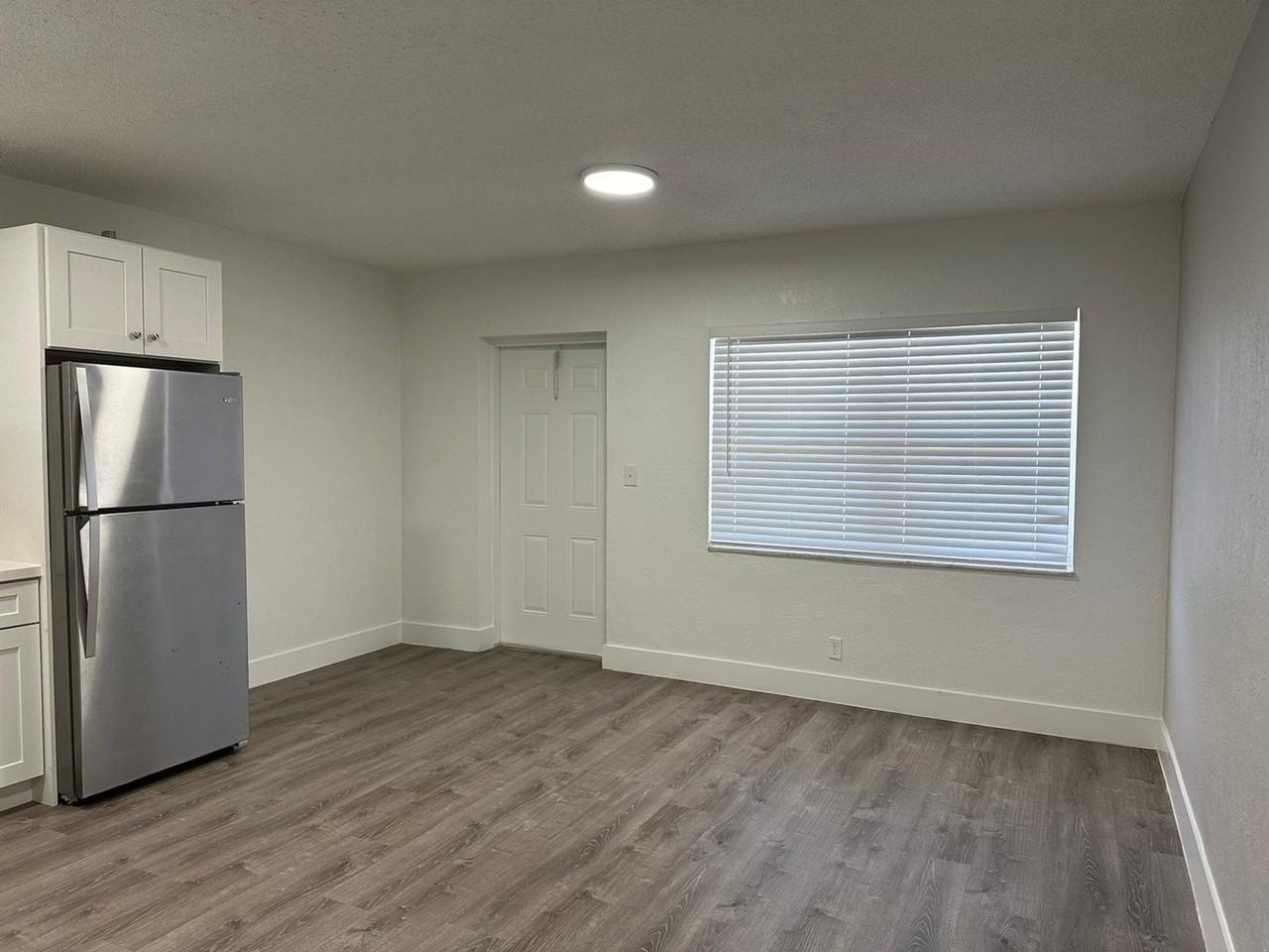 3660 Apartments LLC - Photo 4 of 41