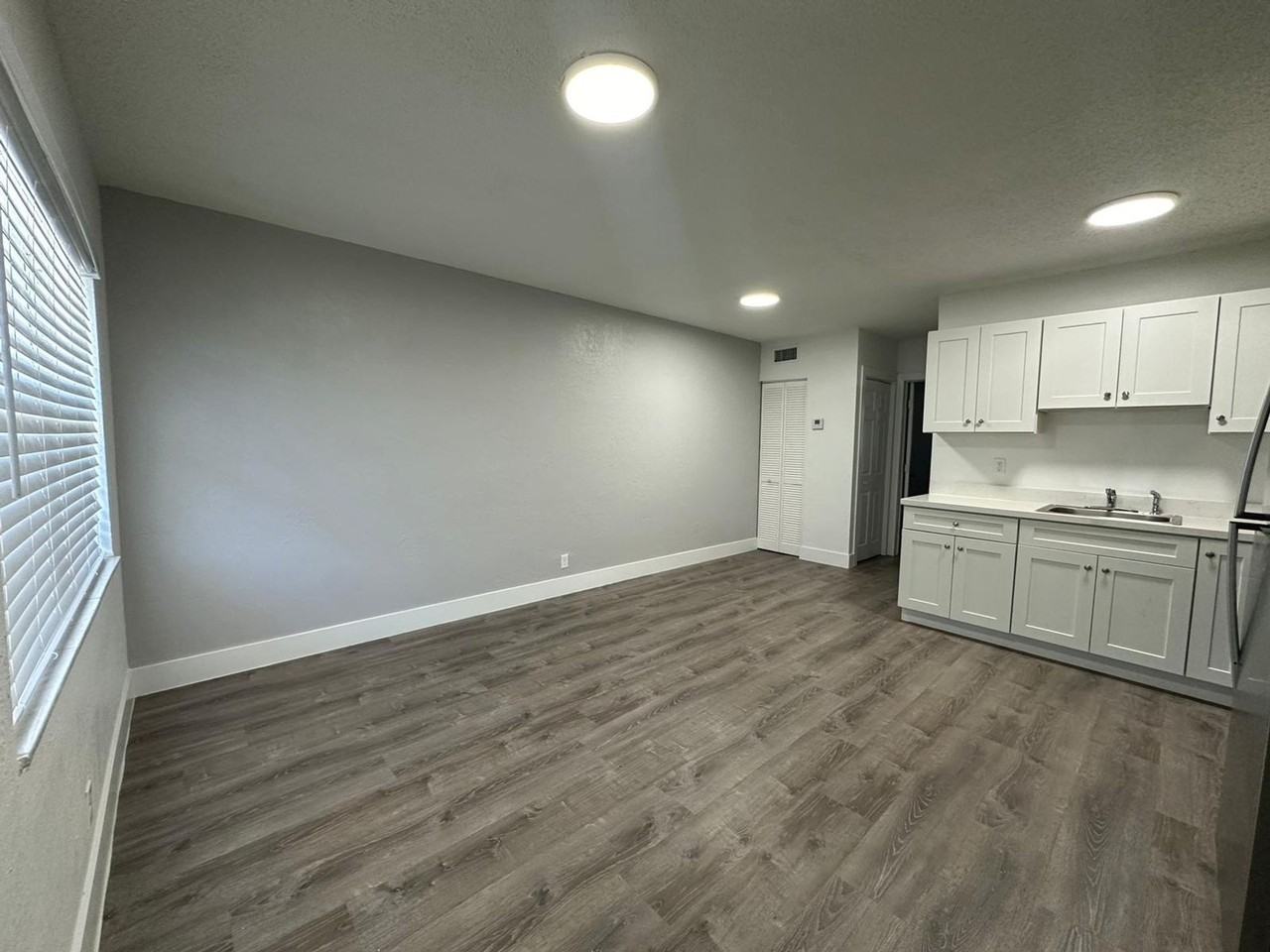 3660 Apartments LLC - Photo 5 of 41