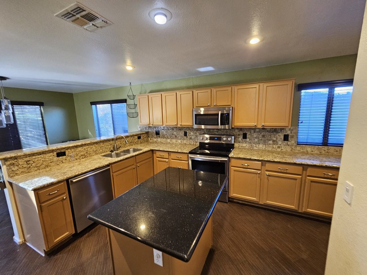 393 W Colt Rd #1 - Photo 5 of 10