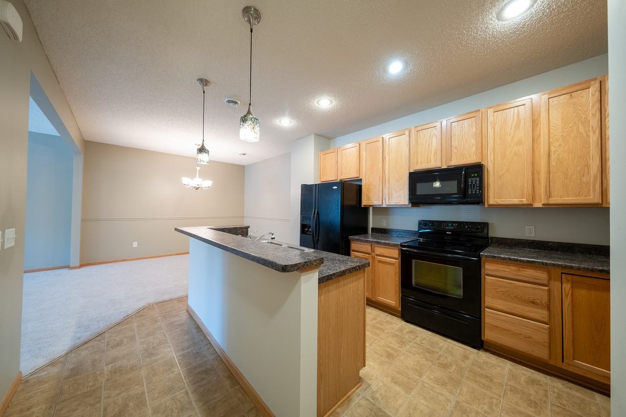 3311 Hazel Trl #H - Photo 4 of 26
