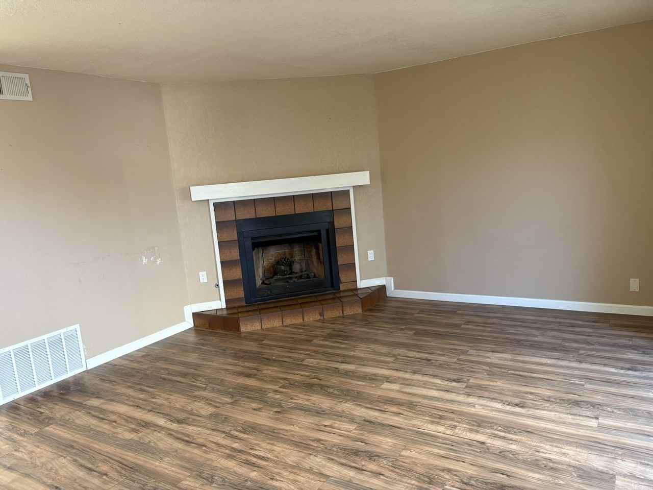 4747 N Woodrow Ave #1 - Photo 6 of 28