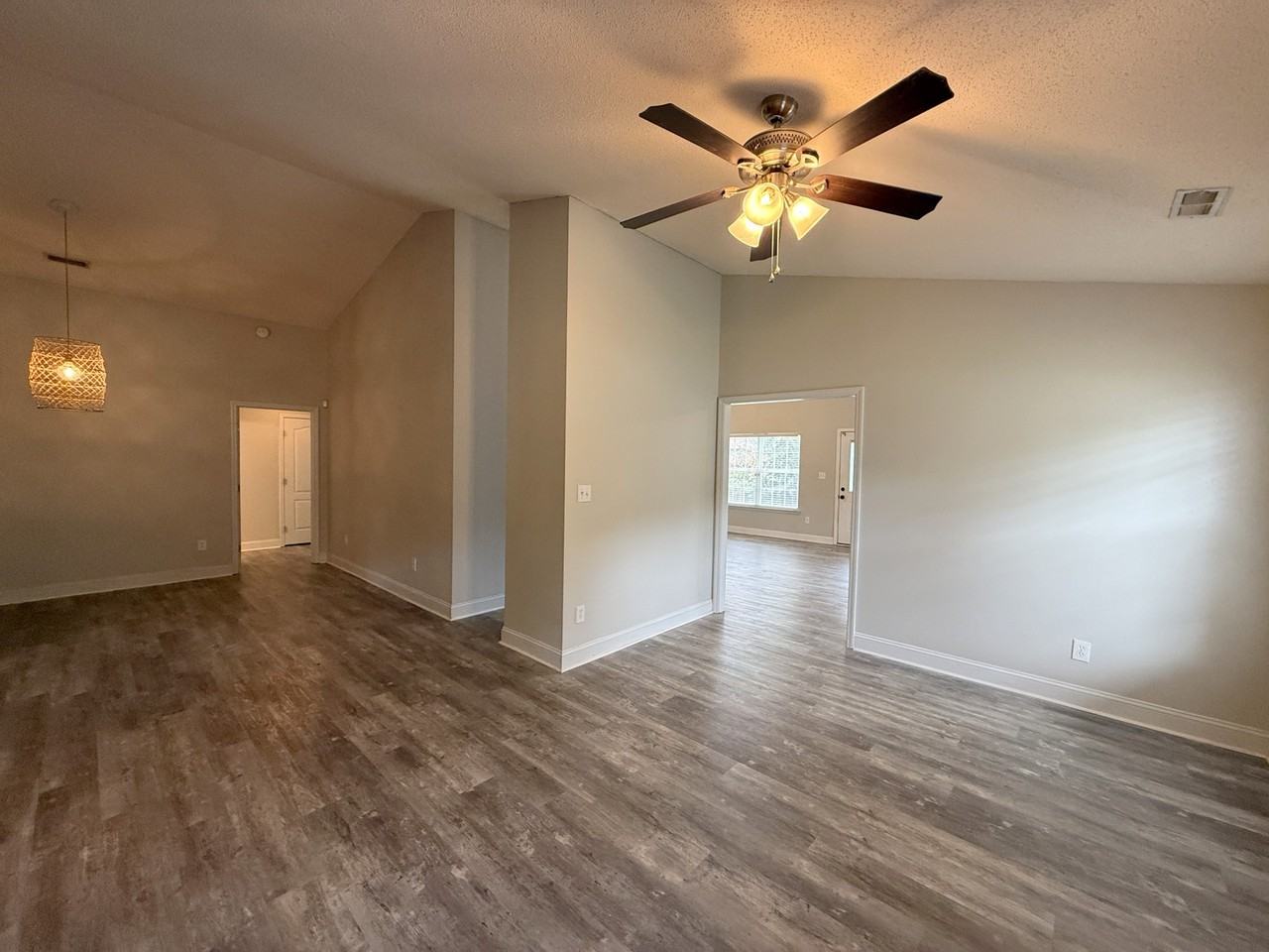 211 High Green Dr #1 - Photo 4 of 36