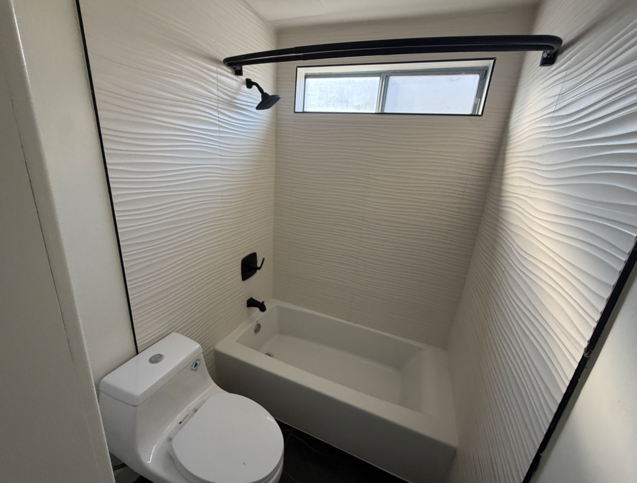 14112 Yukon Ave - Photo 5 of 13