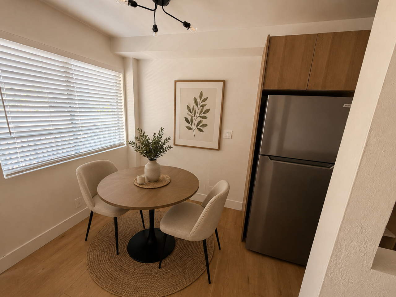 14112 Yukon Ave - Photo 6 of 13