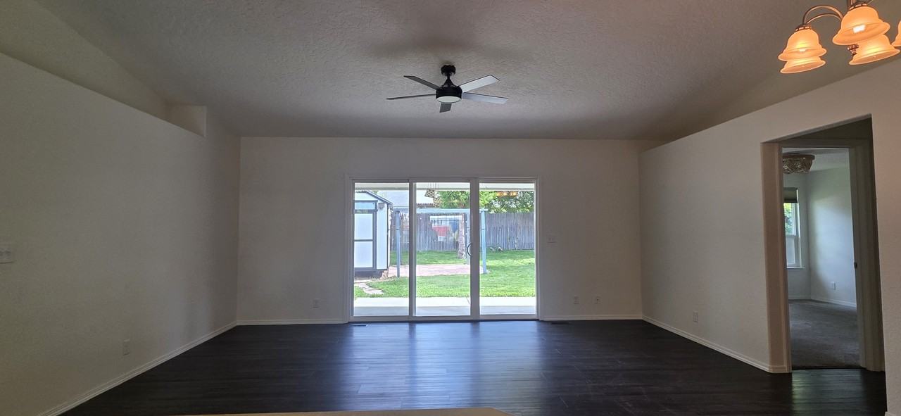 5448 S Onaga Pl #1 - Photo 3 of 14