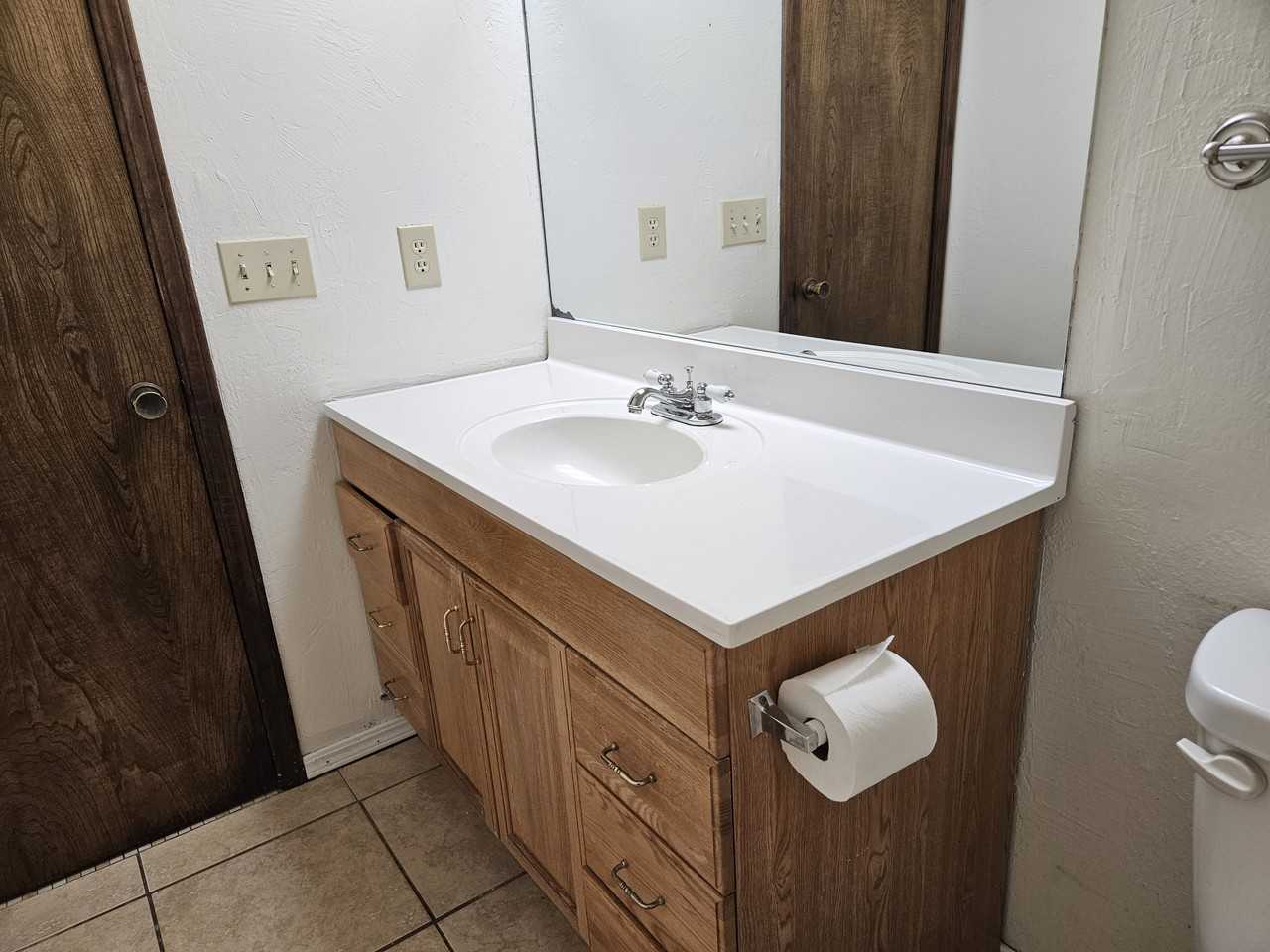 945 Sw 98th St #1 - Photo 6 of 11