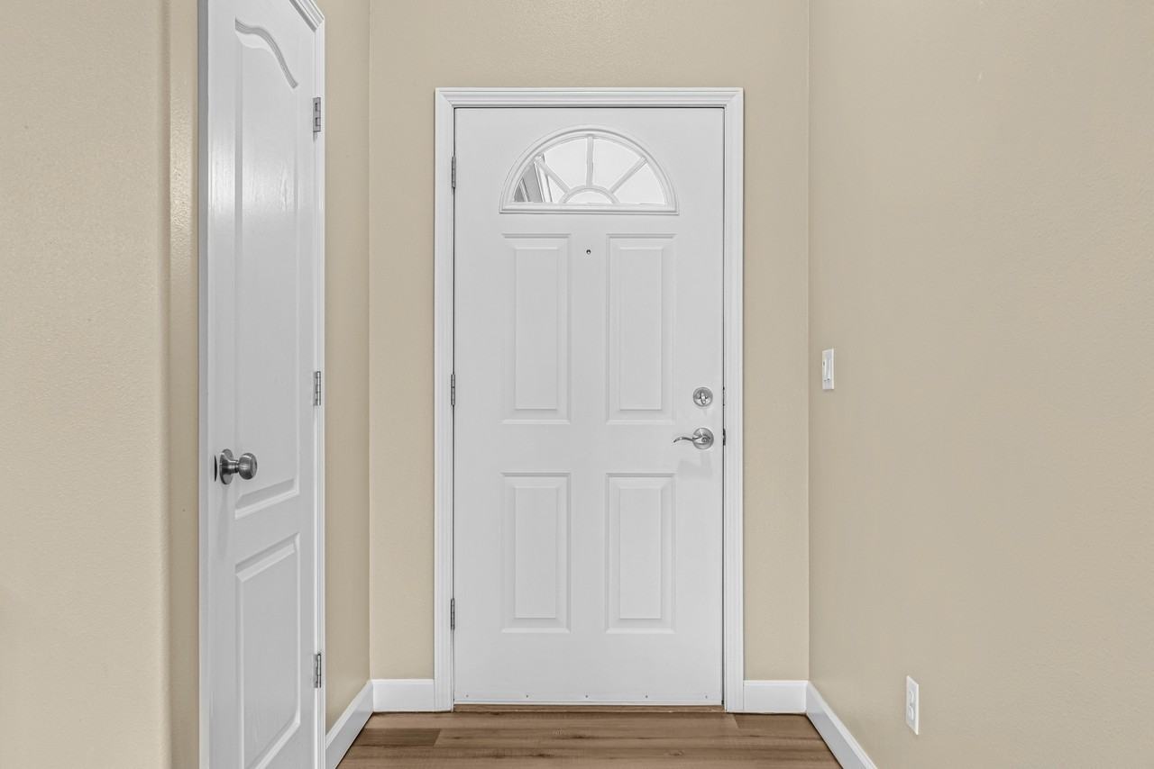 4289 N Wellspring Ave #1 - Photo 3 of 36