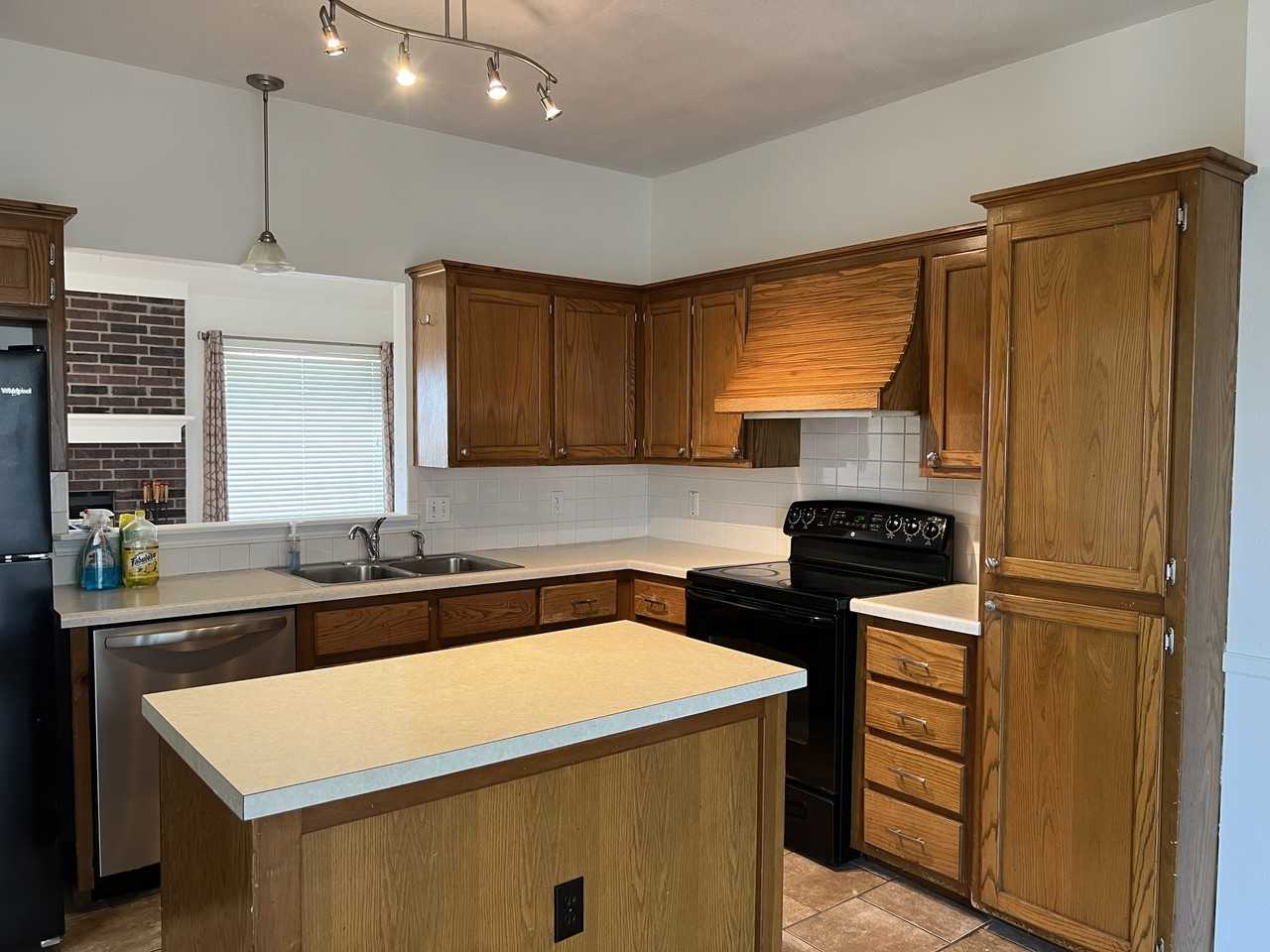 9712 Grissom Dr #1 - Photo 5 of 15