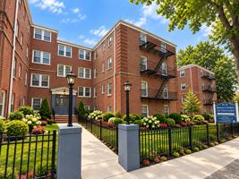 featured image of 66 Melmore Gdns