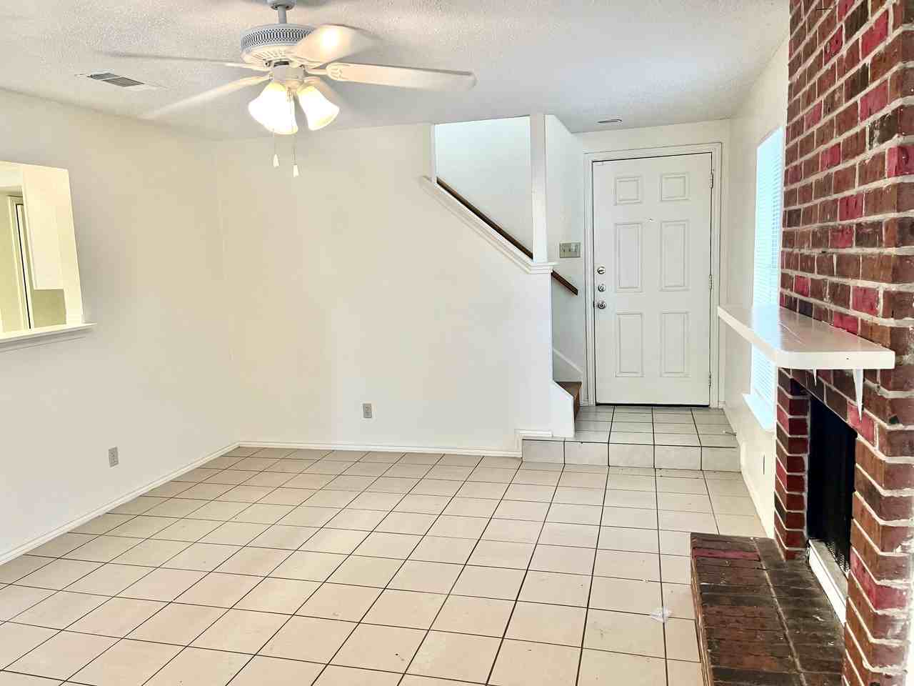9606 Carson Creek Blvd #A - Photo 4 of 8