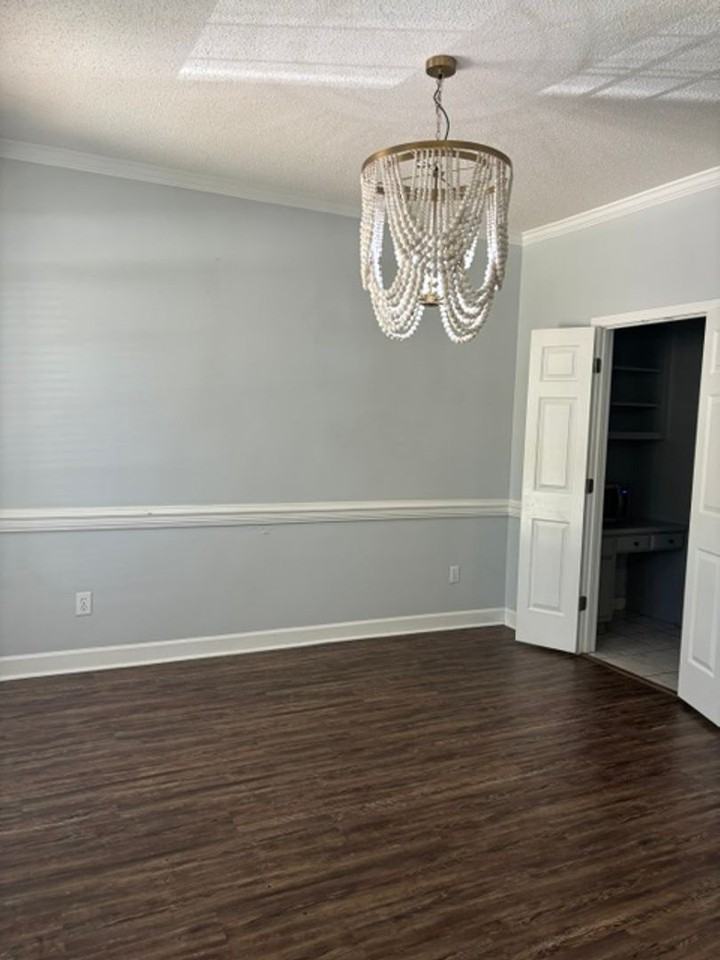 964 Wildwood Ave - Photo 7 of 28