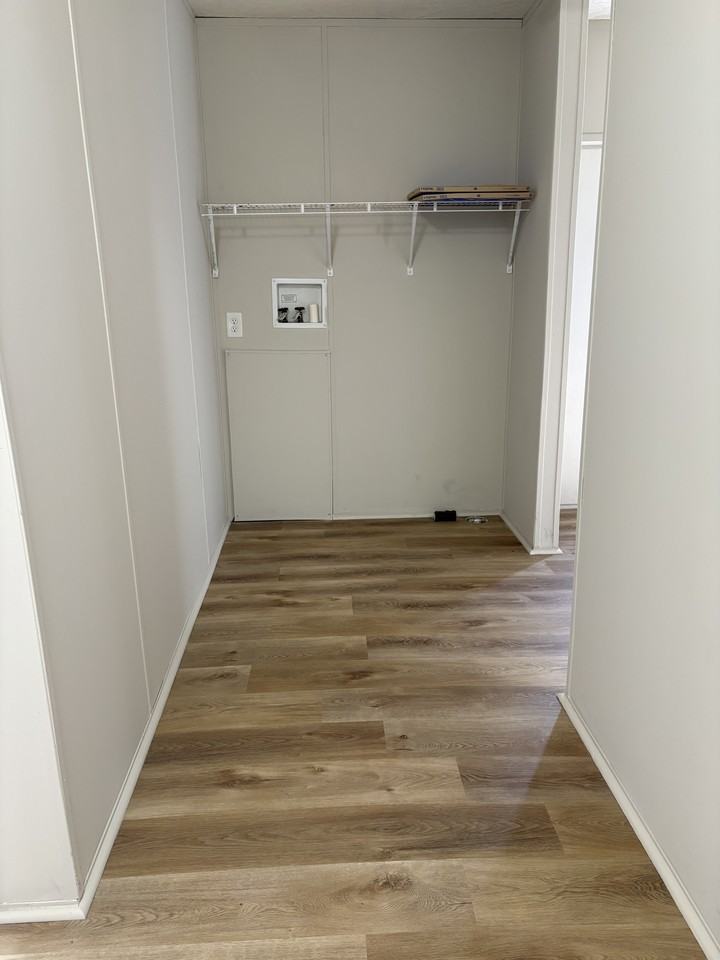 509 Blakley Dr #1 - Photo 7 of 10