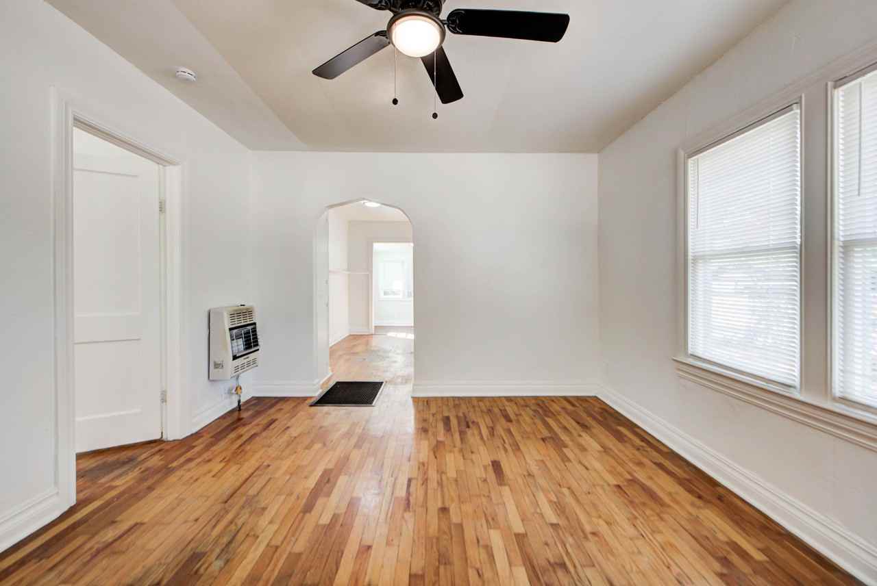 1132 W Eufaula St #1 - Photo 6 of 35
