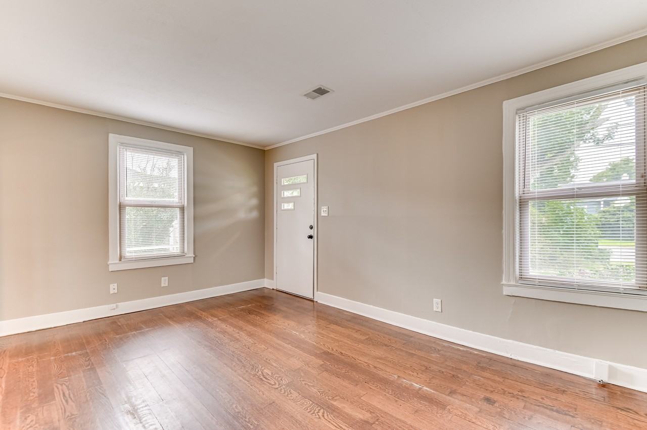 1815 Mcdowell St #1 - Photo 6 of 28