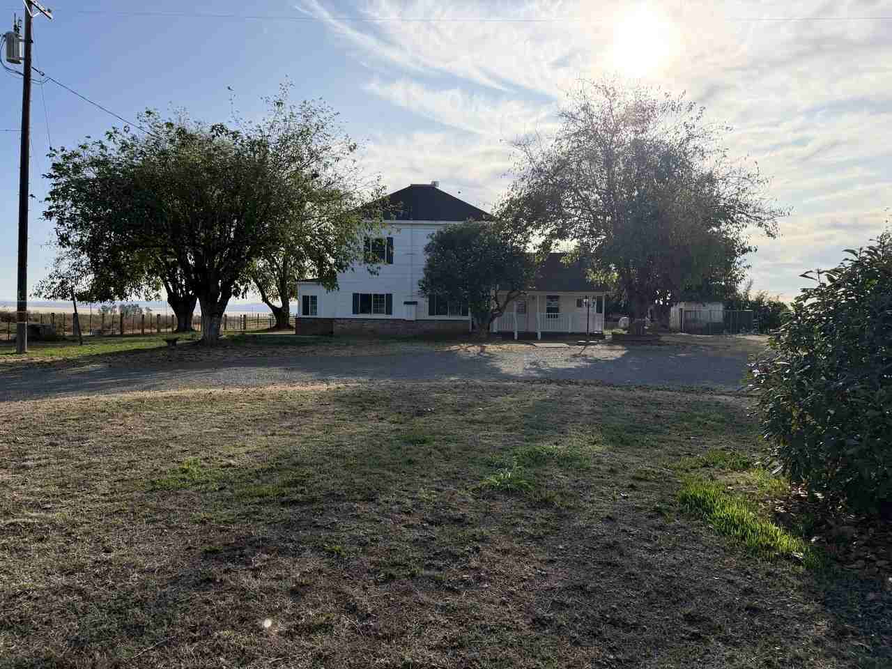 3994A Erle Rd #1 - Photo 3 of 31