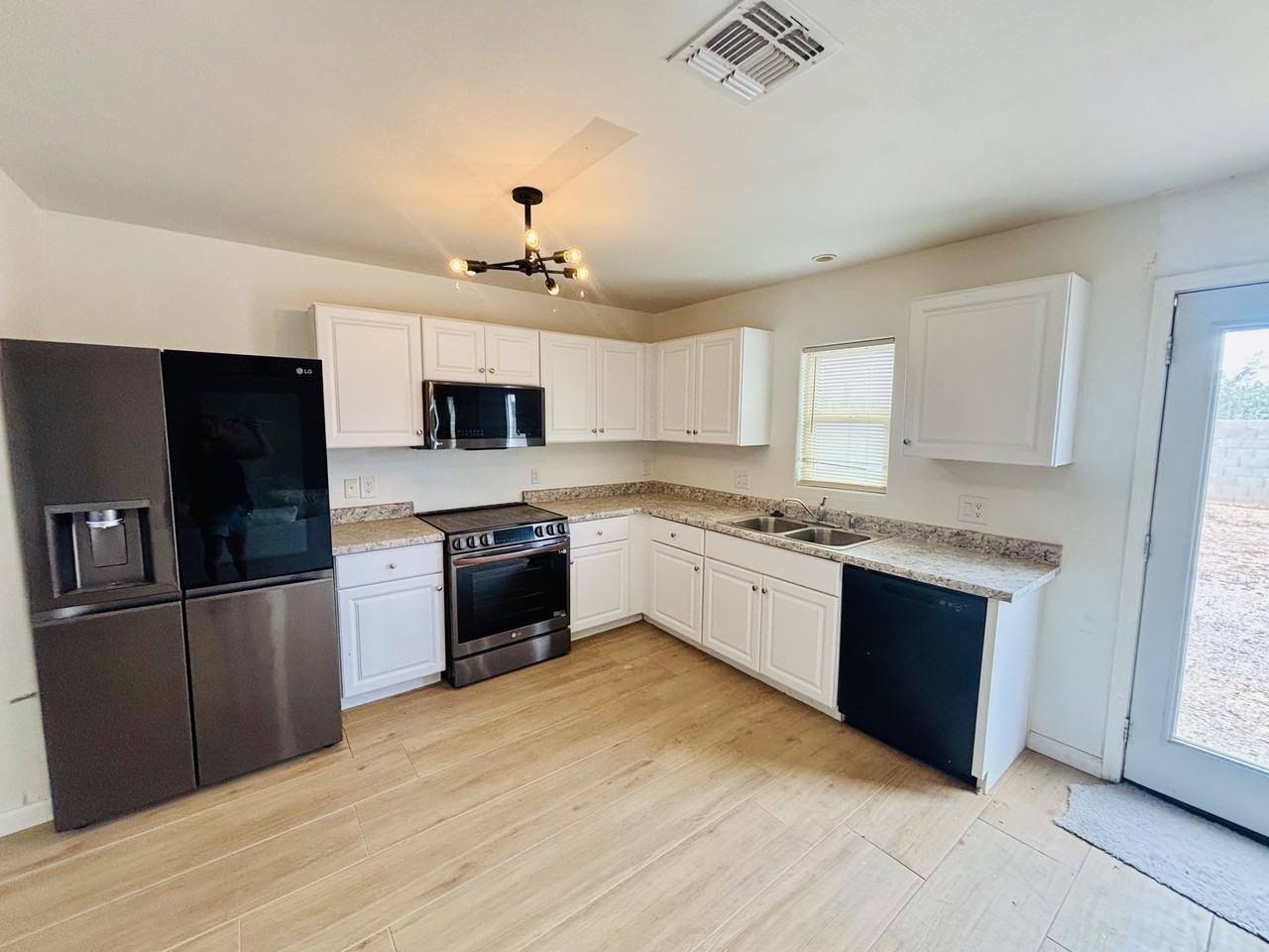 155 E Patton Ave #1 - Photo 2 of 26