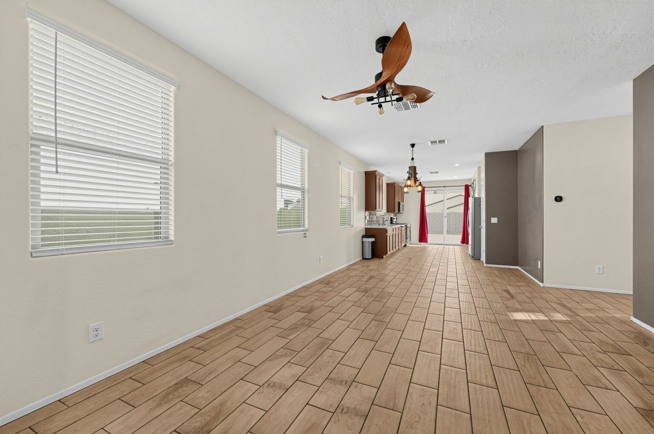 1623 W Pima Ct #1 - Photo 5 of 15