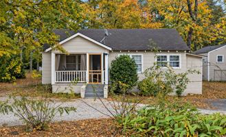 featured image of 4880 Hale Rd